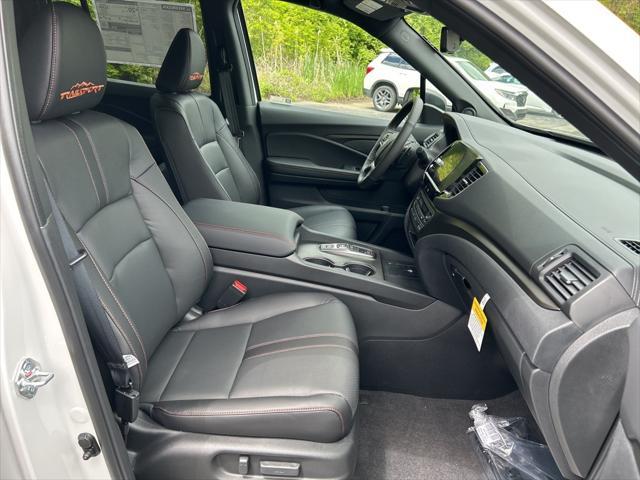 new 2025 Honda Ridgeline car, priced at $49,185
