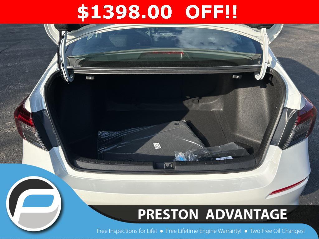 new 2026 Honda Civic Hybrid car, priced at $29,547