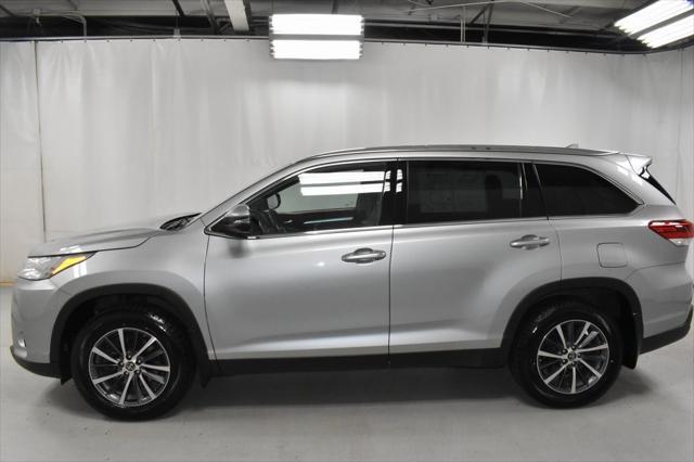used 2019 Toyota Highlander car, priced at $28,700