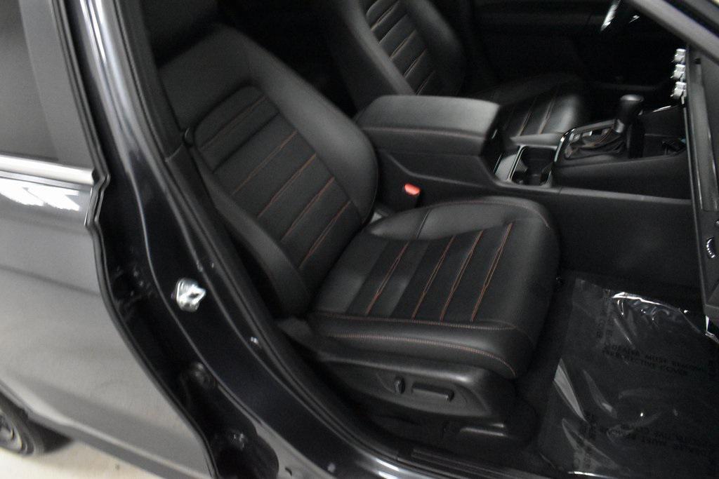 used 2025 Honda CR-V Hybrid car, priced at $36,445