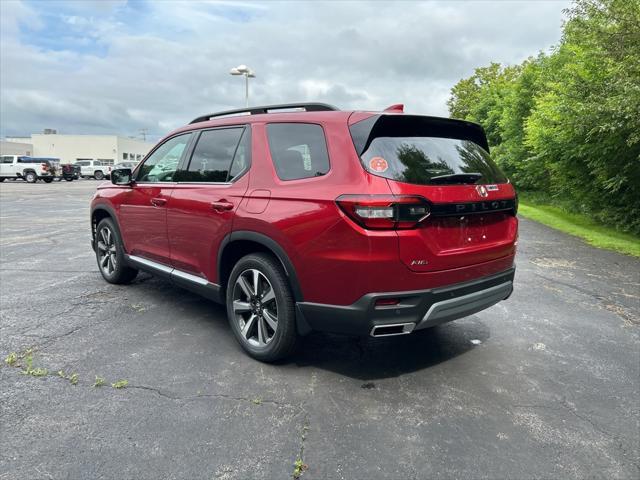 new 2025 Honda Pilot car, priced at $53,690