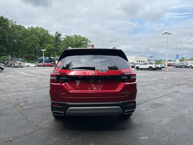 new 2025 Honda Pilot car, priced at $53,690