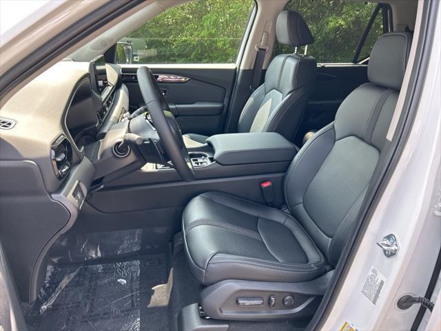 new 2025 Honda Pilot car, priced at $47,505