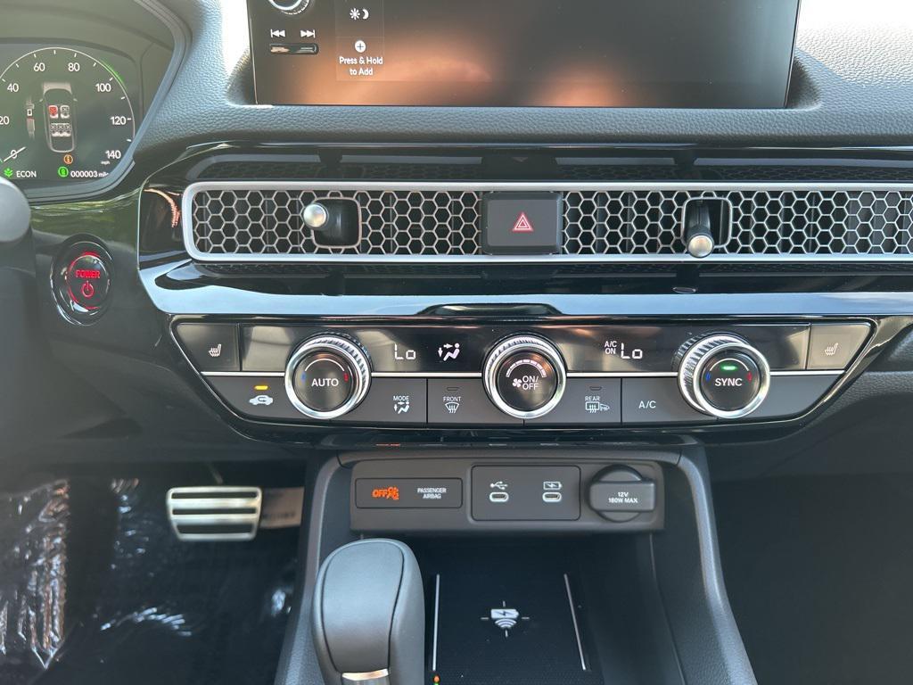 new 2025 Honda Civic Hybrid car, priced at $32,679