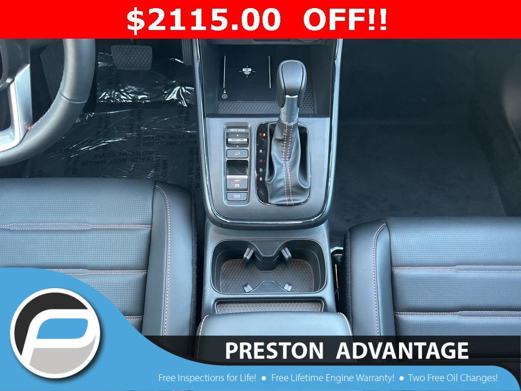 new 2026 Honda CR-V Hybrid car, priced at $40,015