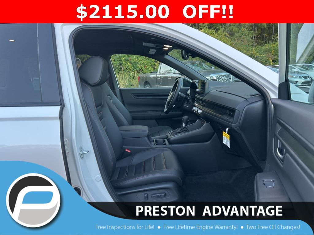 new 2026 Honda CR-V Hybrid car, priced at $40,015