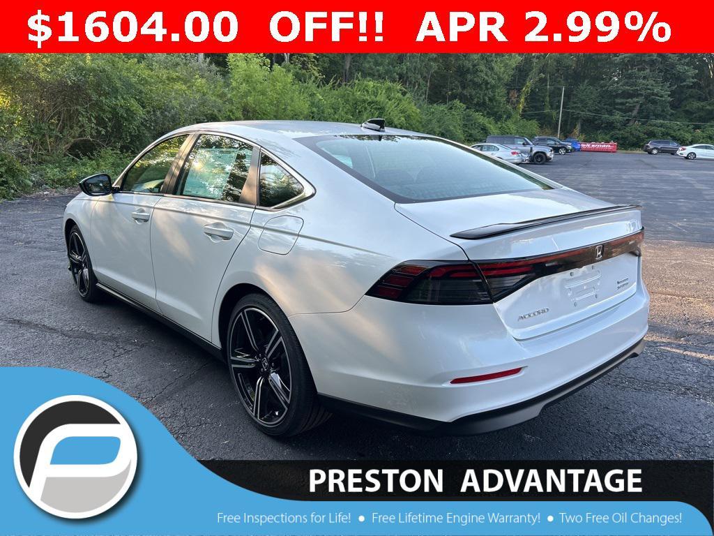 new 2025 Honda Accord Hybrid car, priced at $33,656