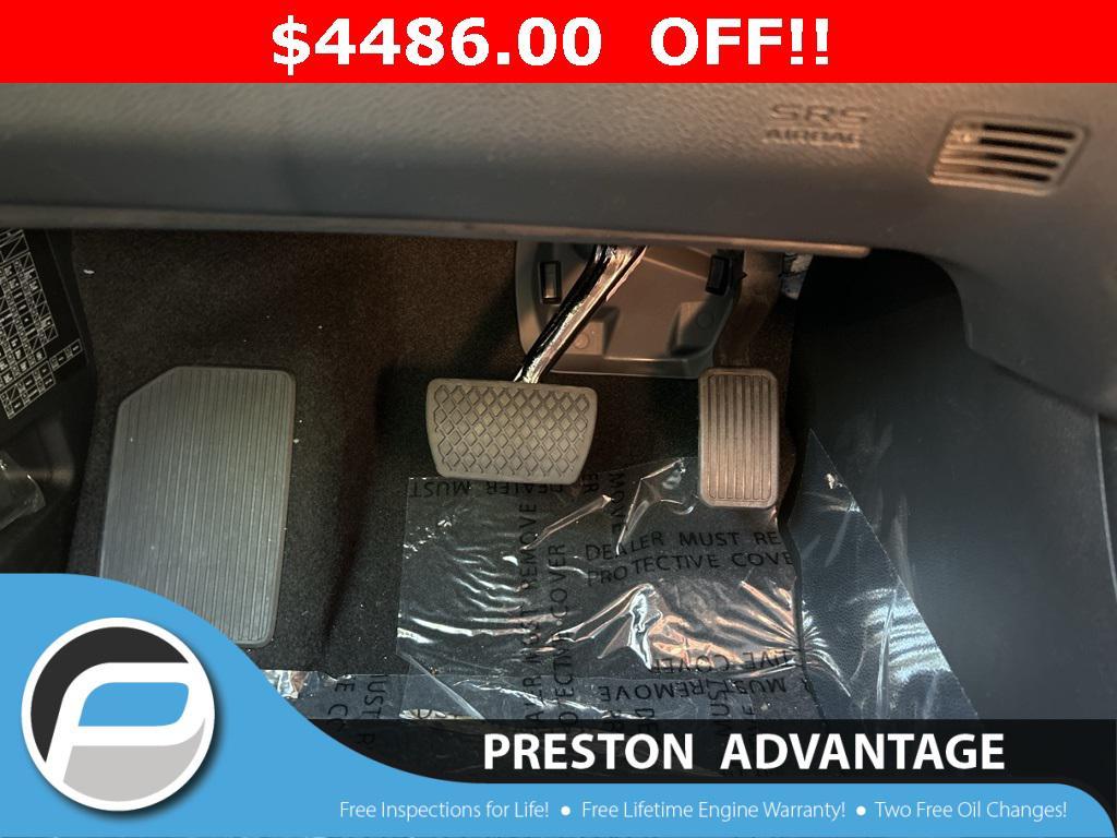 new 2025 Honda Pilot car, priced at $51,999