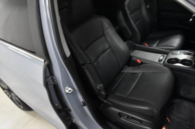 used 2022 Honda Pilot car, priced at $33,598