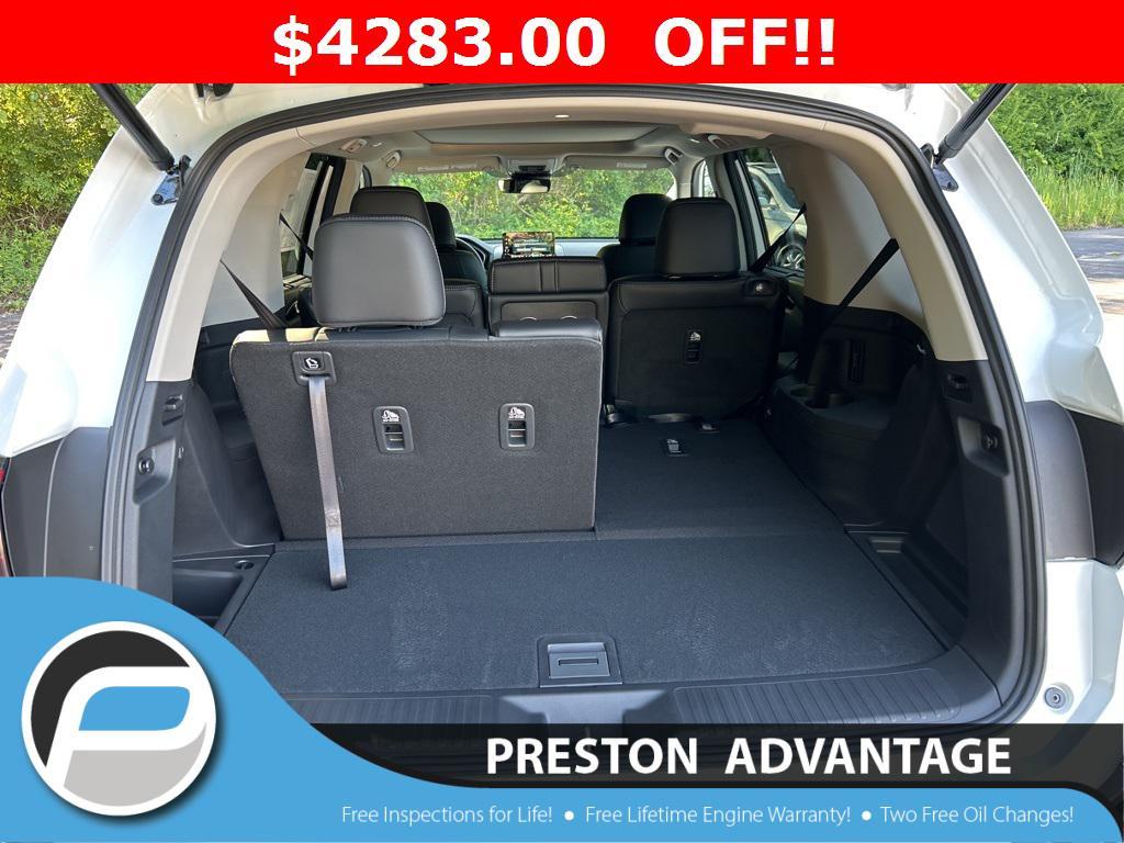 new 2025 Honda Pilot car, priced at $49,122