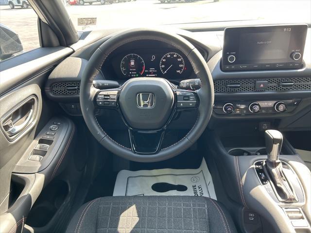 new 2025 Honda HR-V car