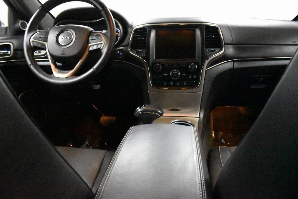 used 2015 Jeep Grand Cherokee car, priced at $17,998
