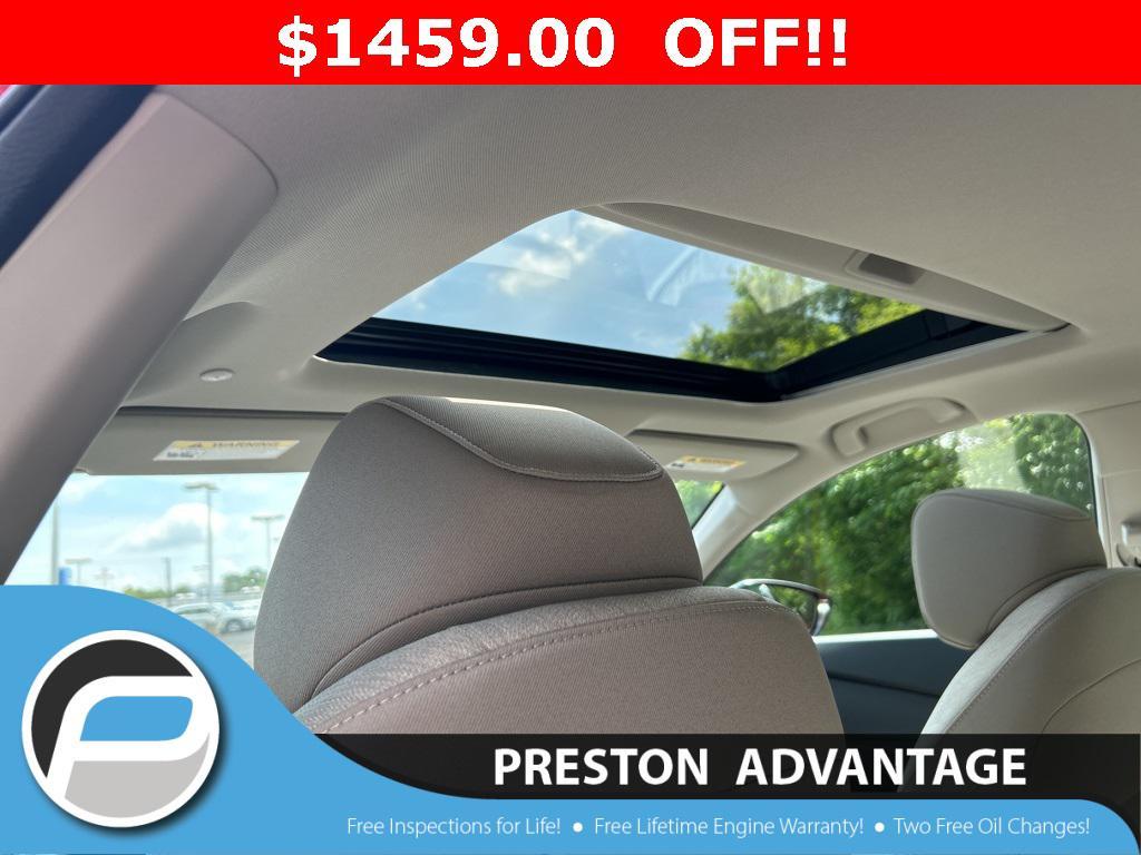 new 2025 Honda Accord car, priced at $30,706