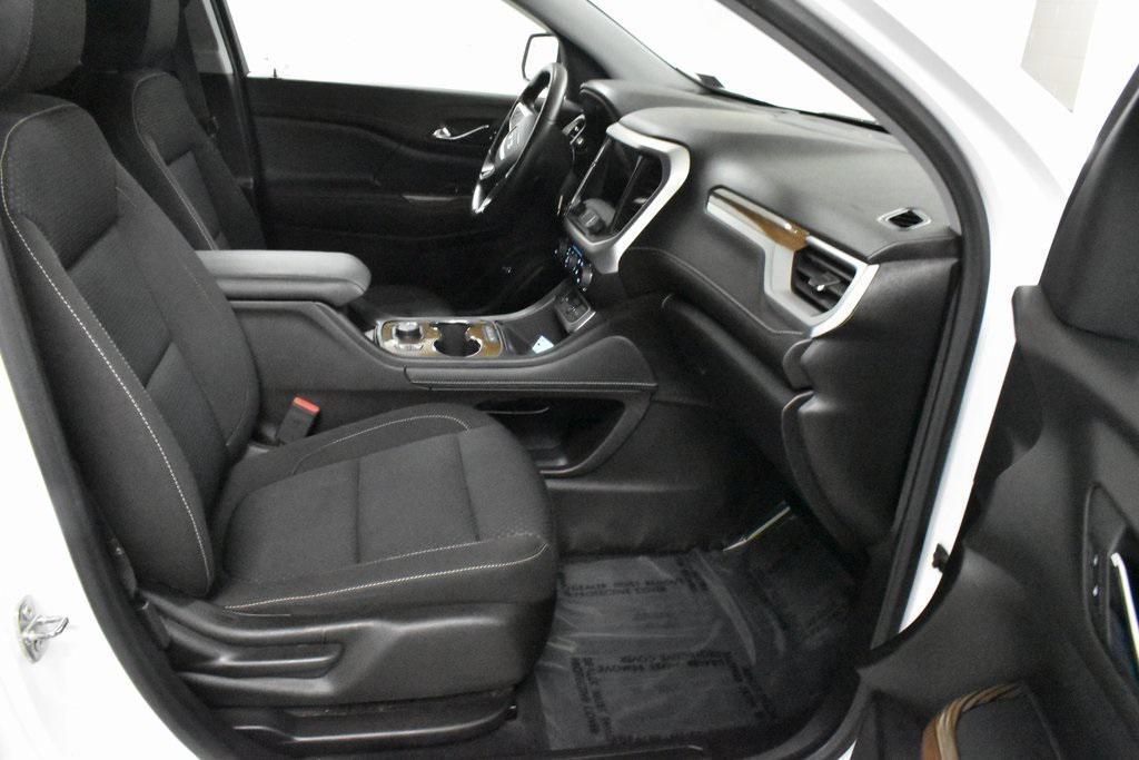 used 2022 GMC Acadia car, priced at $25,402