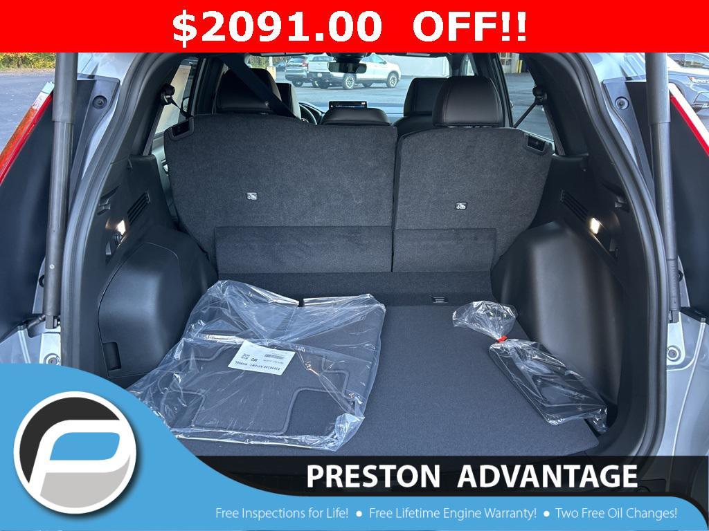 new 2026 Honda CR-V Hybrid car, priced at $39,584