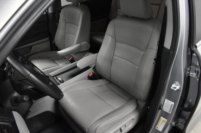 used 2022 Honda Pilot car, priced at $32,998