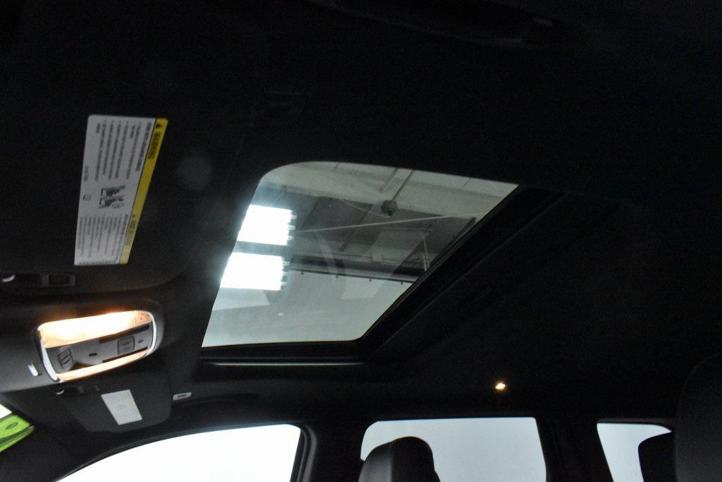 used 2018 Jeep Grand Cherokee car, priced at $17,174