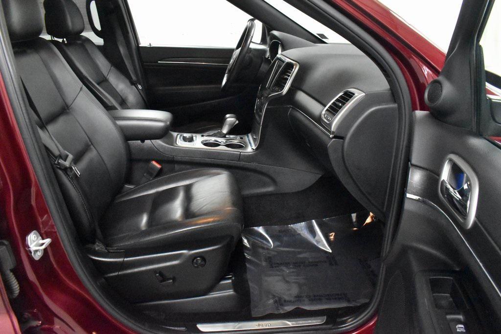 used 2018 Jeep Grand Cherokee car, priced at $17,174