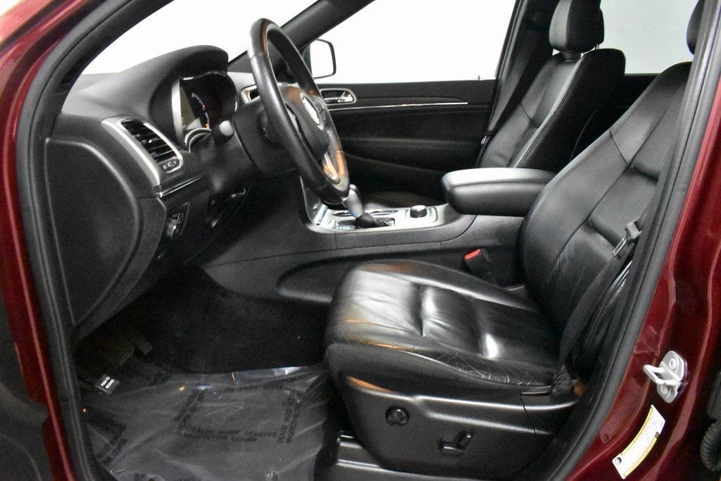 used 2018 Jeep Grand Cherokee car, priced at $17,174