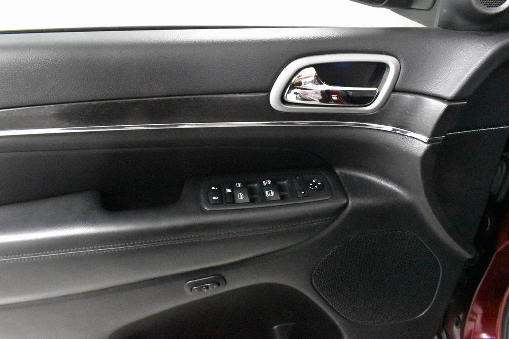 used 2018 Jeep Grand Cherokee car, priced at $17,174