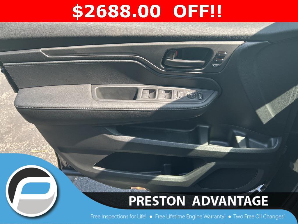 new 2025 Honda Odyssey car, priced at $42,132