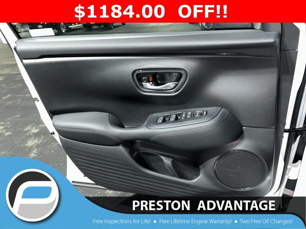 new 2026 Honda HR-V car, priced at $28,421