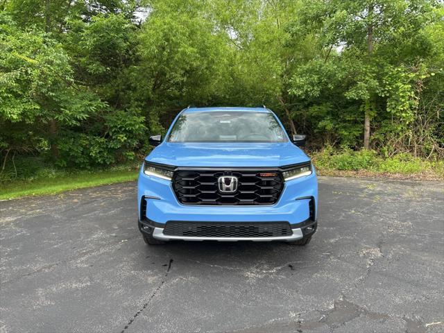 new 2025 Honda Pilot car, priced at $49,810