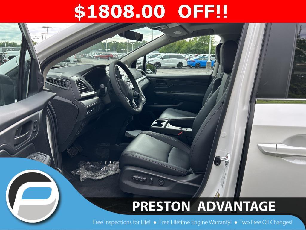 new 2026 Honda Odyssey car, priced at $42,019