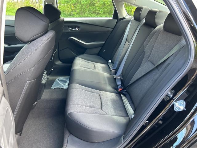 new 2025 Honda Accord car, priced at $30,274