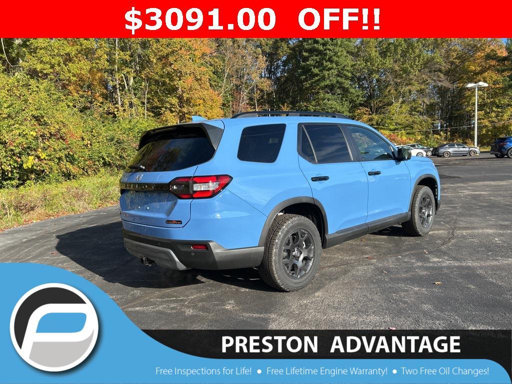 new 2025 Honda Pilot car, priced at $50,350