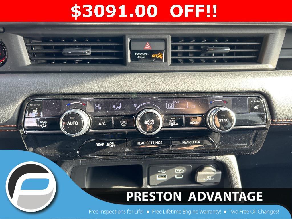 new 2025 Honda Pilot car, priced at $50,350