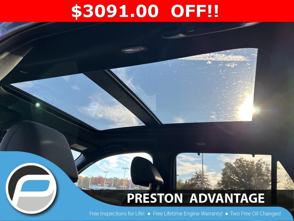 new 2025 Honda Pilot car, priced at $50,350