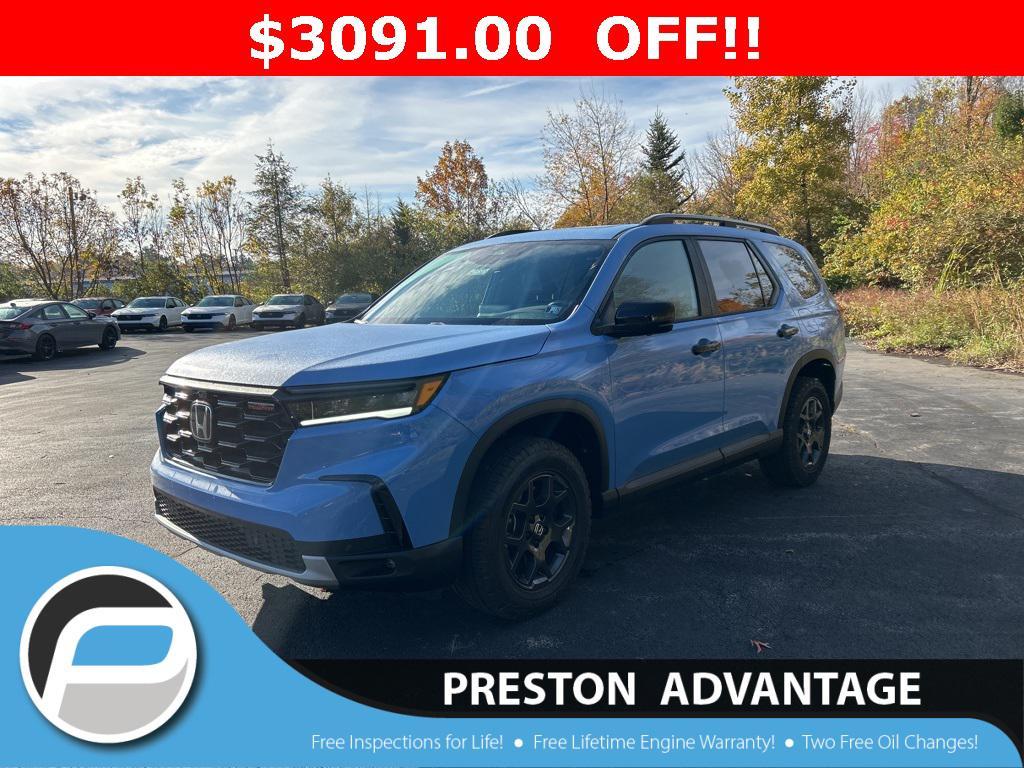 new 2025 Honda Pilot car, priced at $50,350