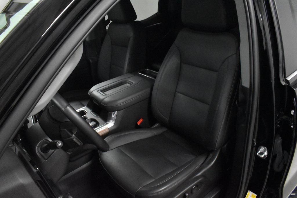 used 2022 Chevrolet Silverado 1500 car, priced at $50,995