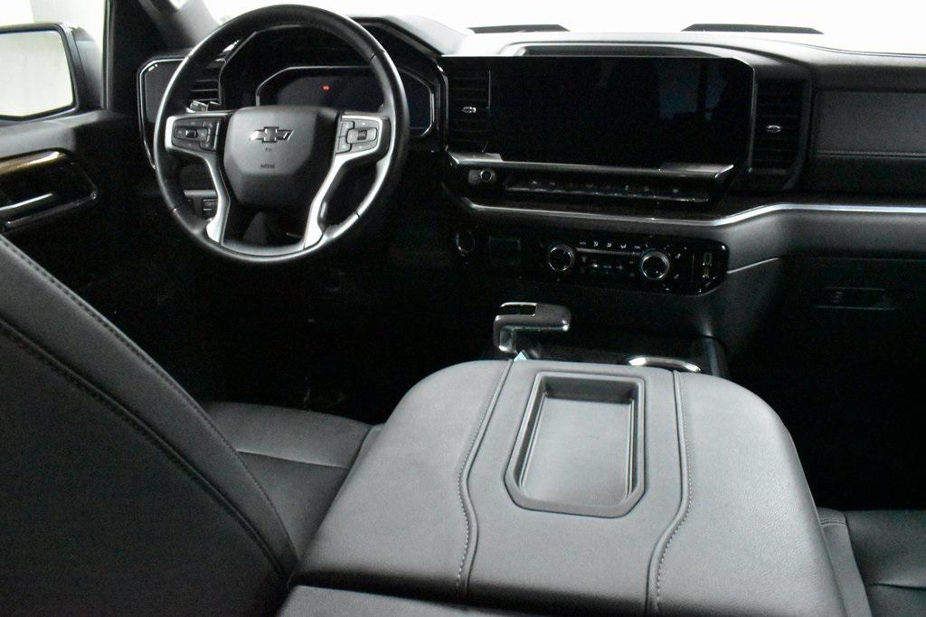 used 2022 Chevrolet Silverado 1500 car, priced at $50,995