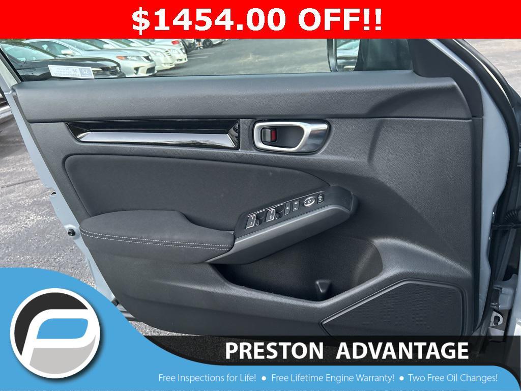 new 2026 Honda Civic Hybrid car, priced at $30,691