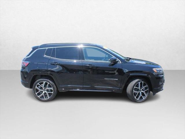 new 2025 Jeep Compass car, priced at $41,785