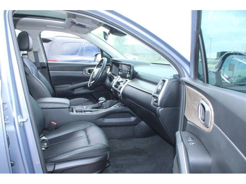 used 2021 Kia Sorento car, priced at $24,990