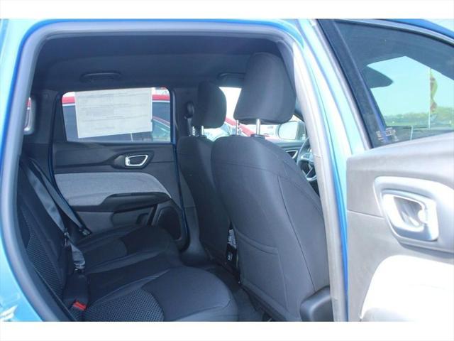 new 2025 Jeep Compass car, priced at $29,090
