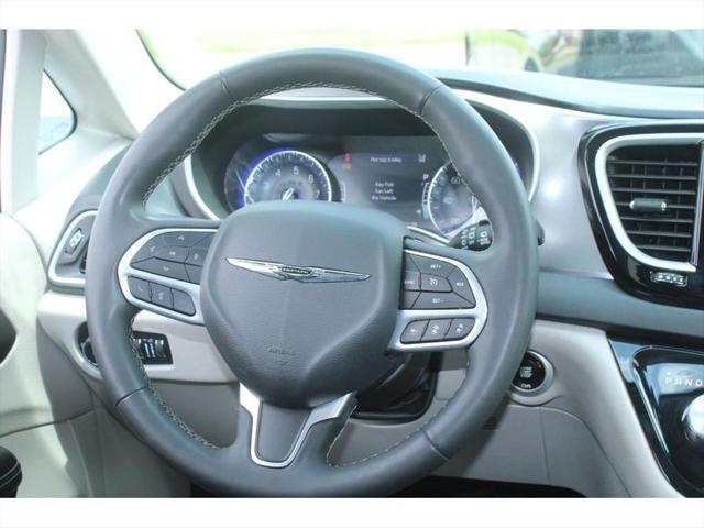 used 2022 Chrysler Pacifica car, priced at $26,995