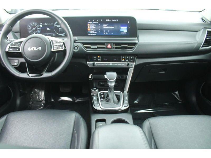 used 2024 Kia Seltos car, priced at $24,990