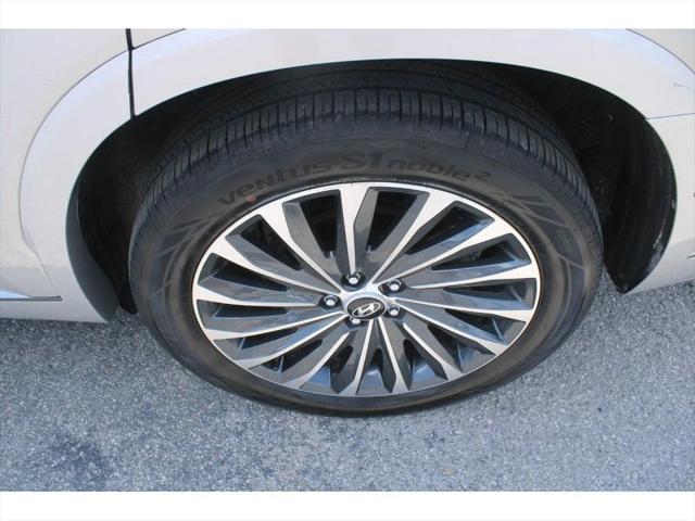 used 2024 Hyundai Palisade car, priced at $42,995