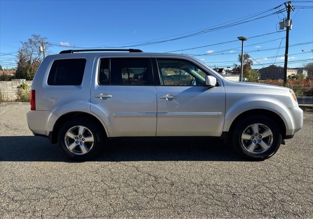 used 2010 Honda Pilot car, priced at $9,995