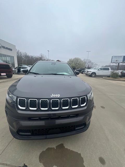 new 2023 Jeep Compass car, priced at $30,490