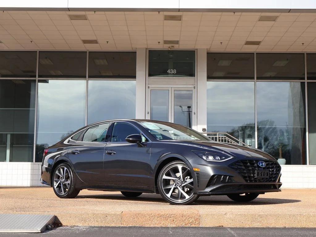 used 2023 Hyundai Sonata car, priced at $24,033