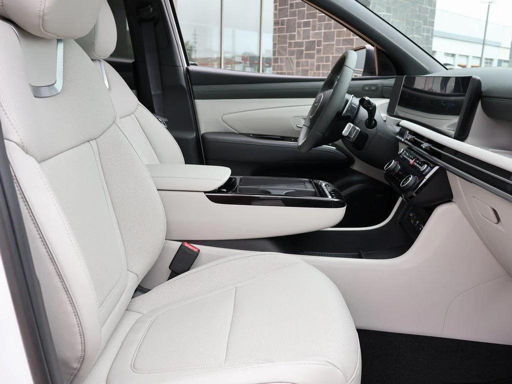 new 2026 Hyundai Tucson car, priced at $41,686