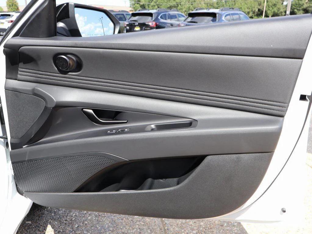 new 2025 Hyundai Elantra car, priced at $23,319