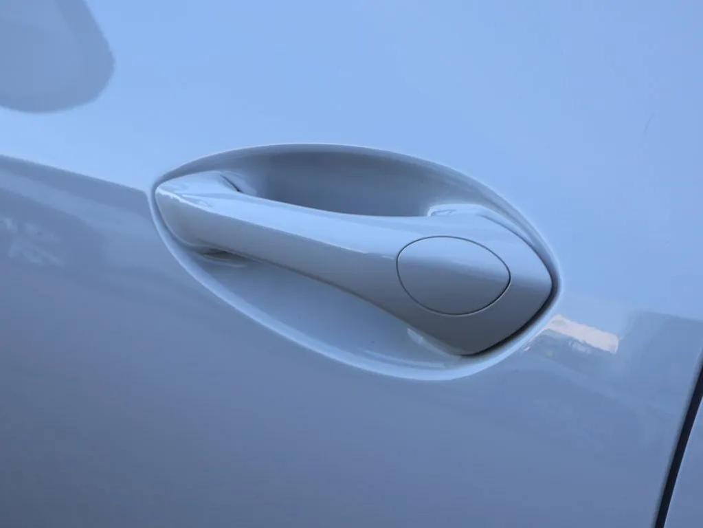 used 2025 Chevrolet Trax car, priced at $21,443