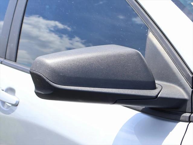 used 2021 Chevrolet Equinox car, priced at $16,998