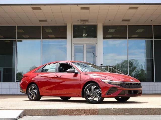 new 2025 Hyundai Elantra car, priced at $28,819